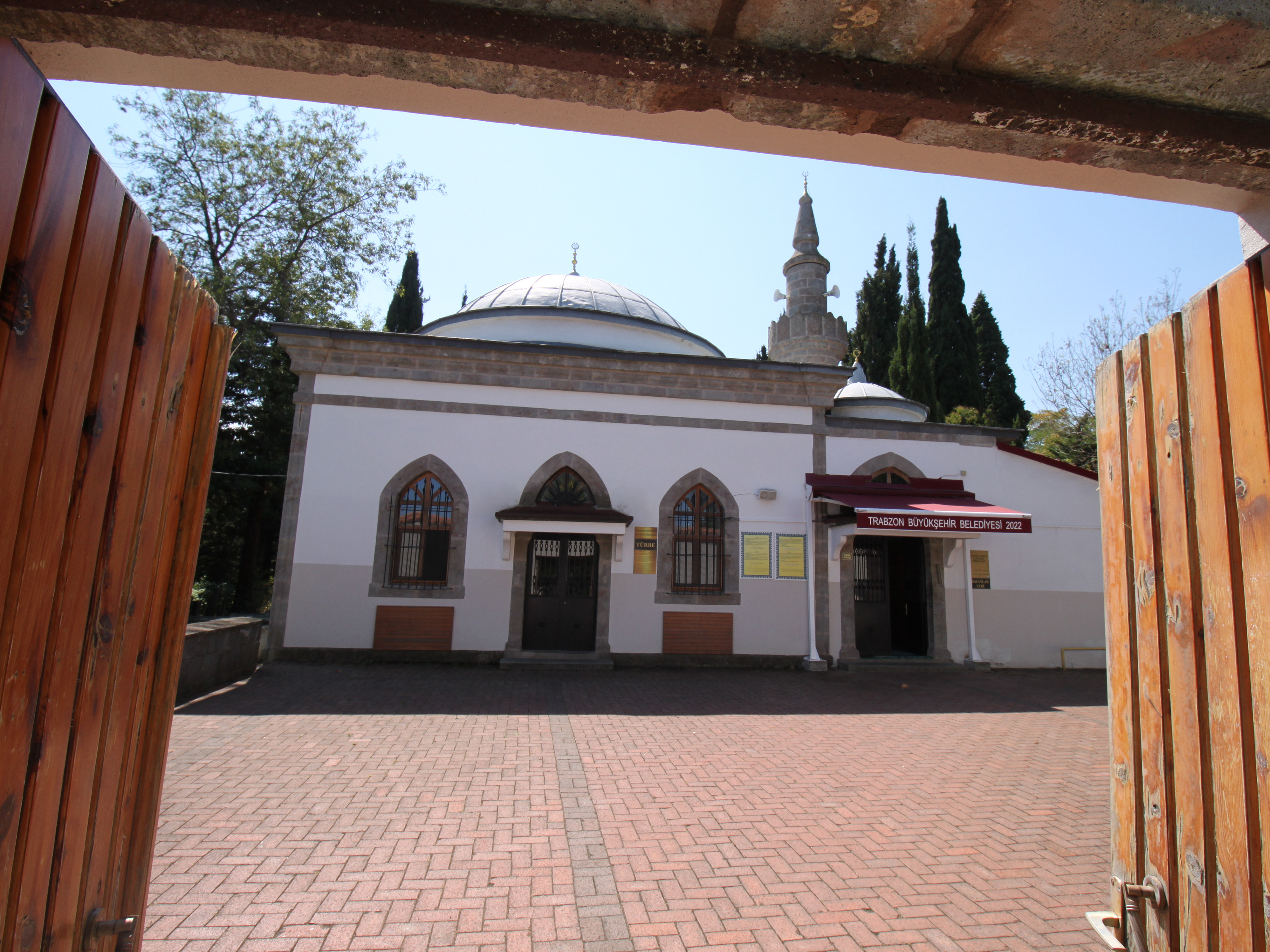 Cami Kuzey Cephesi