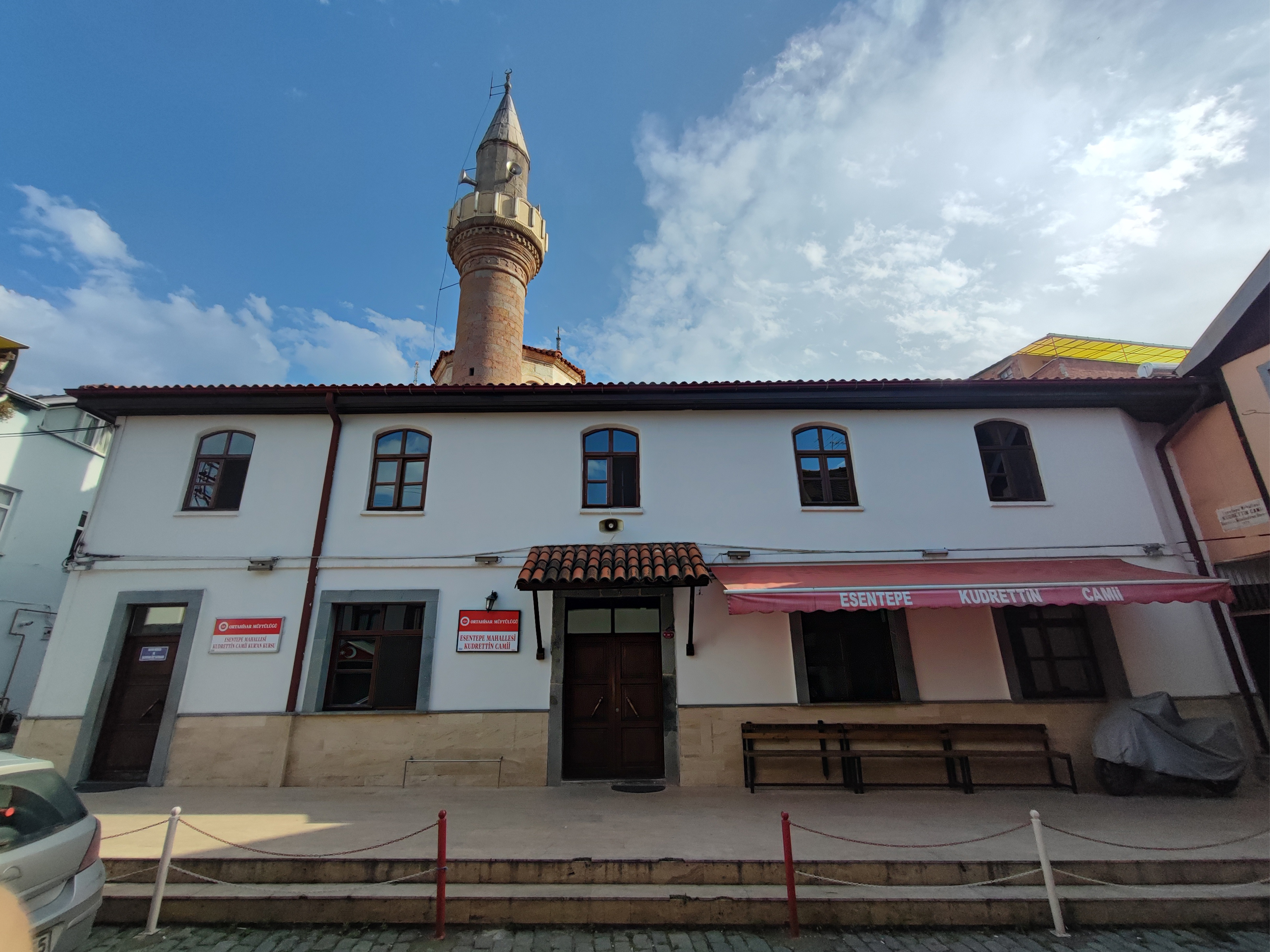 Yapnn n Cephesi